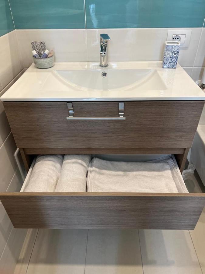 Leone Suites Toledo Nápoly Kültér fotó